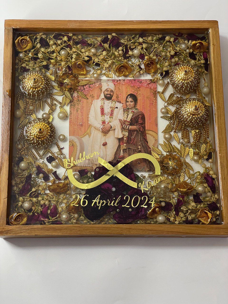 Bridal Jewellery Preservation Frame – Luxury Wedding Keepsake